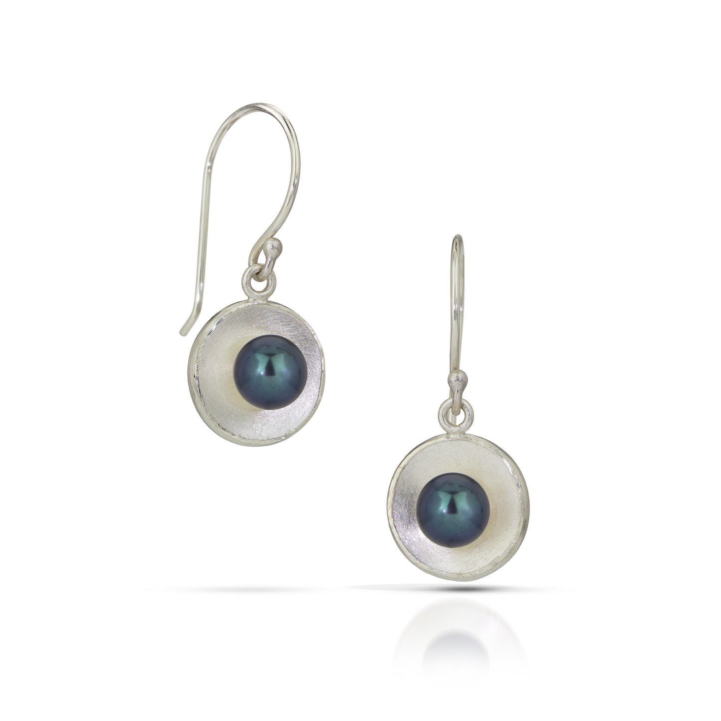 Silver Concave Circle with Pearl Drop Earrings (Small)