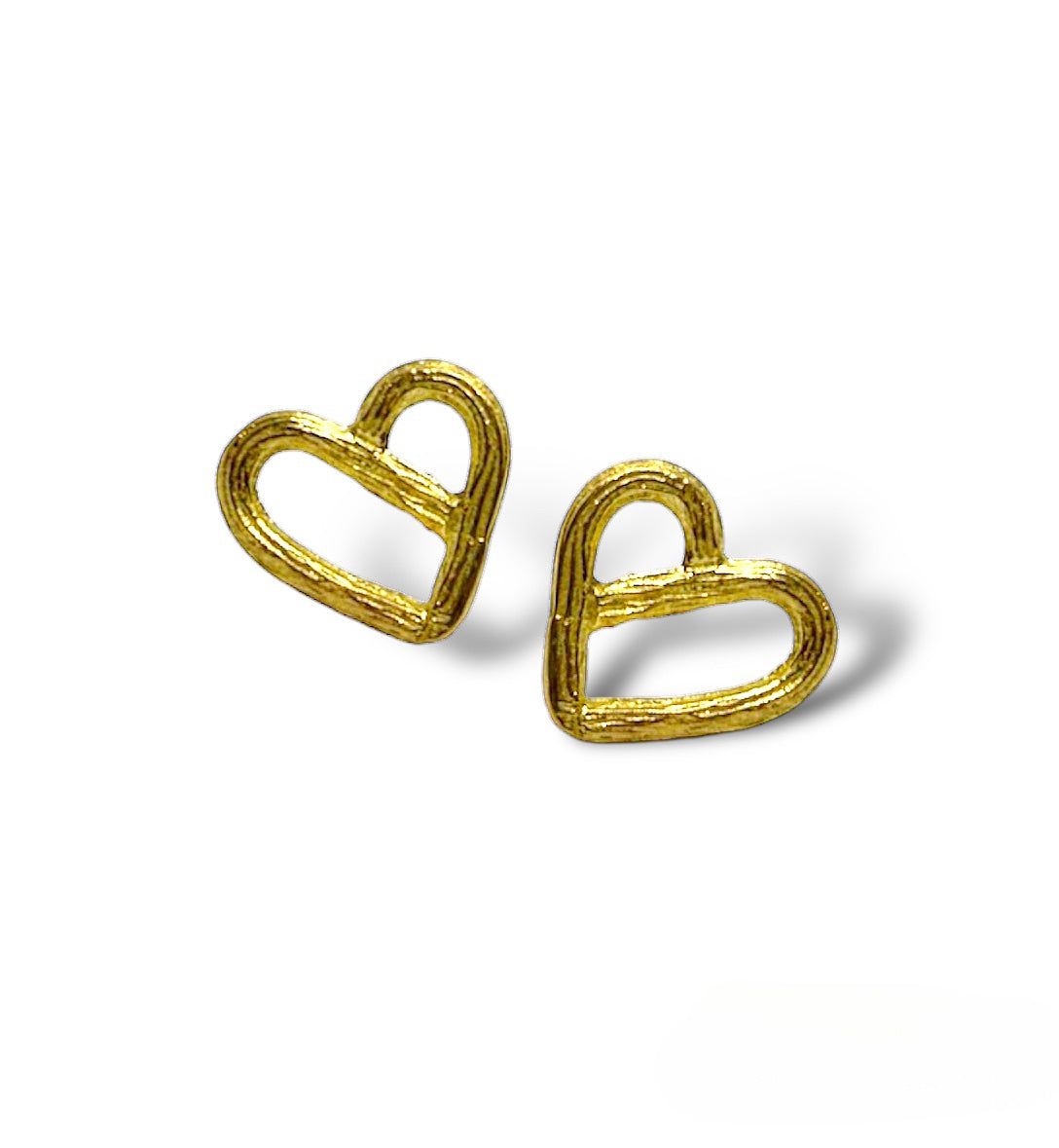 18k Gold Carved Heart Posts