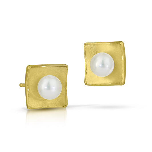 18k Gold Concave Square Post Earrings with Pearl