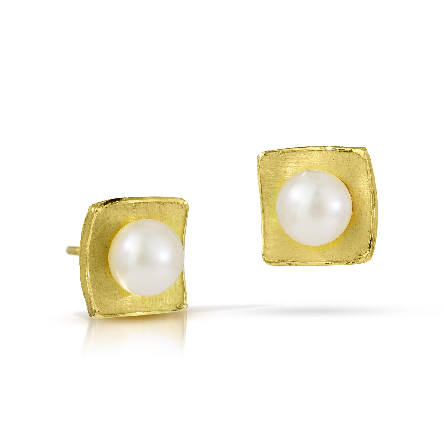 18k Gold Concave Square with Pearl Posts